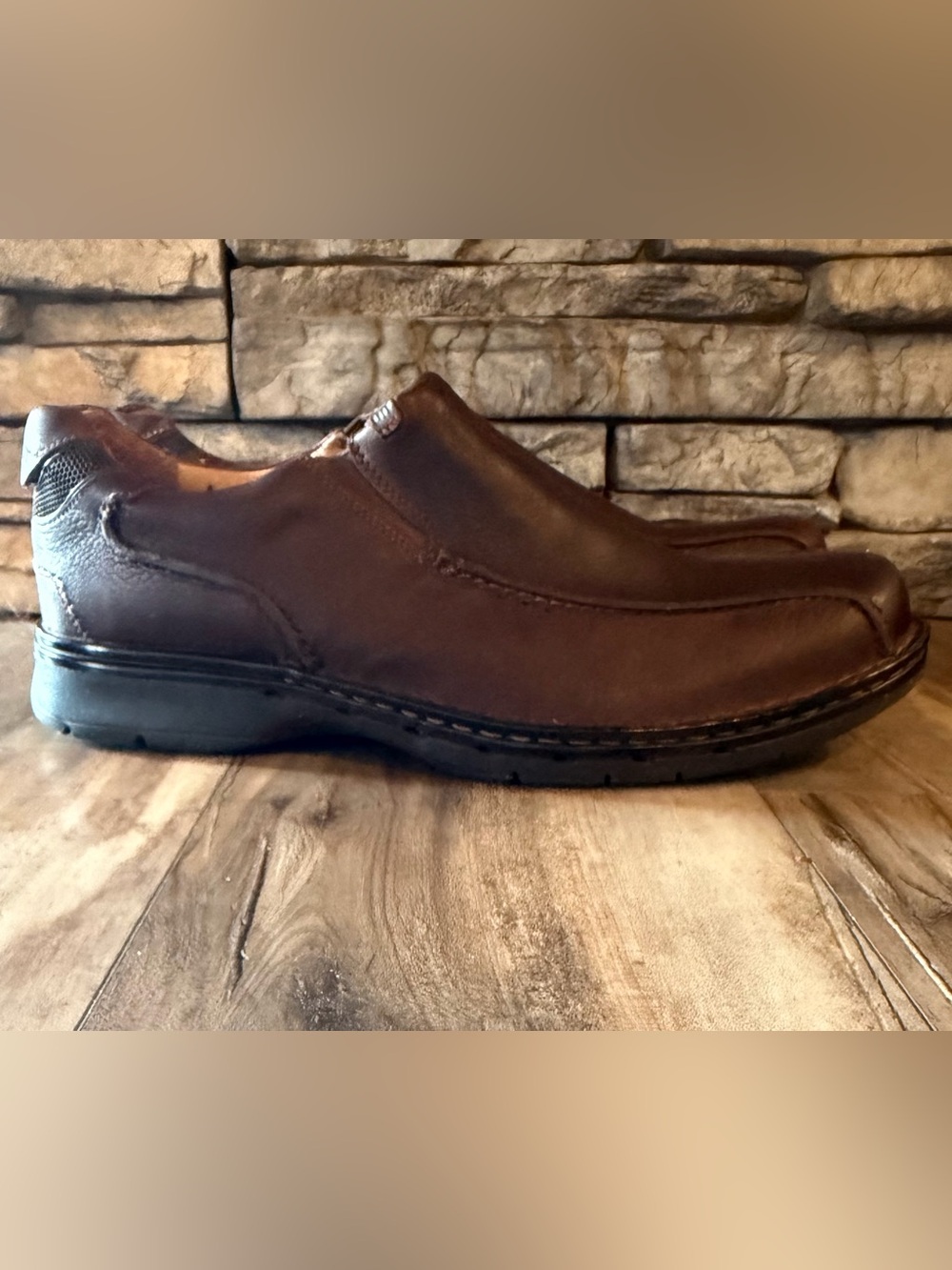 Clarks Men's Brown Leather Slip-On Loafers